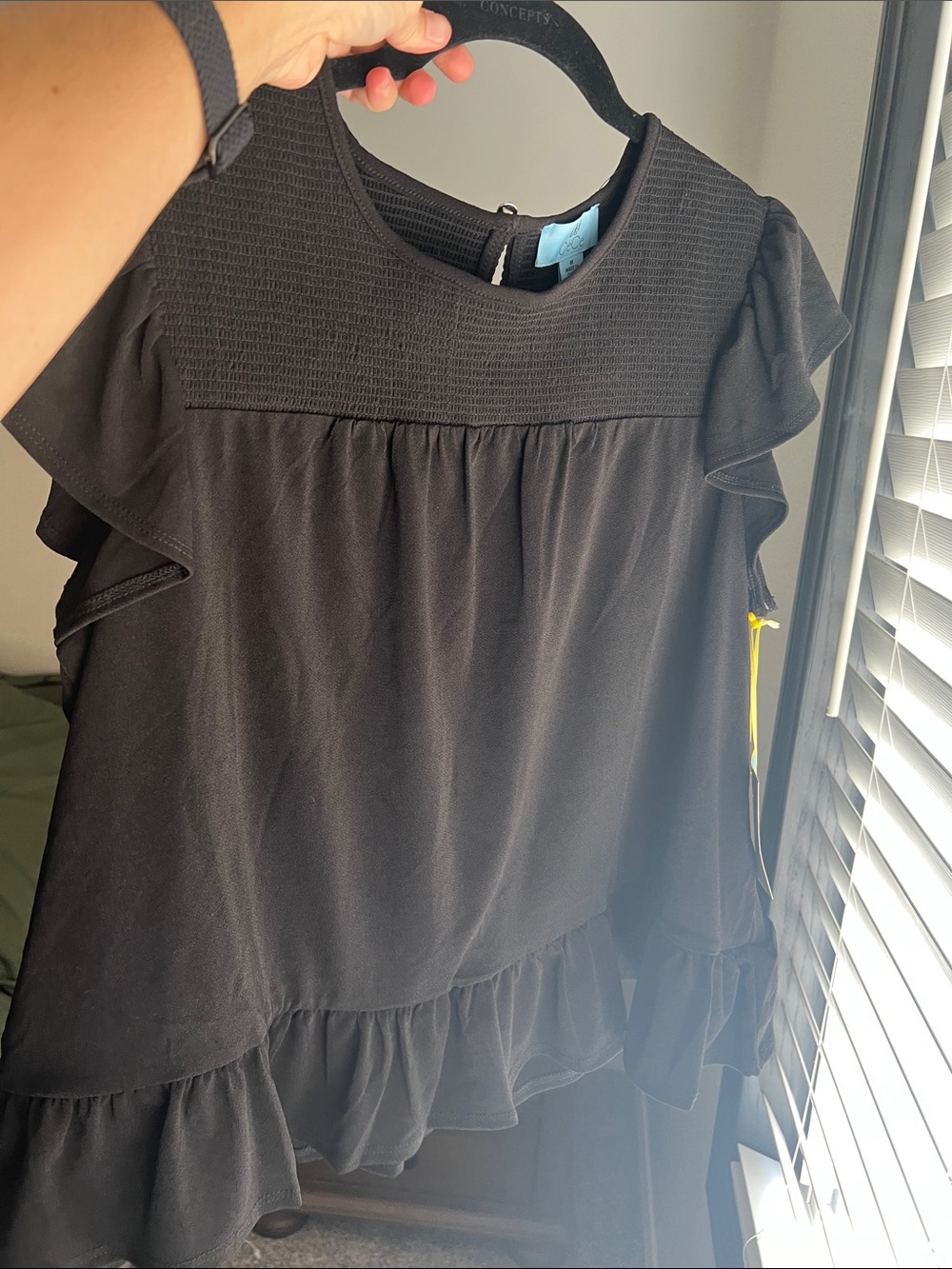 CeCe Black Flutter Sleeve Blouse